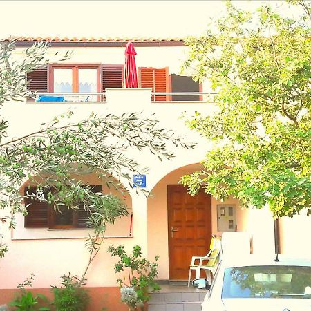 Apartmani Mia Ližnjan 외부 사진