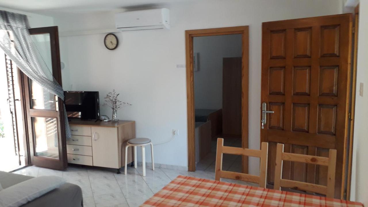 Apartmani Mia Ližnjan 외부 사진