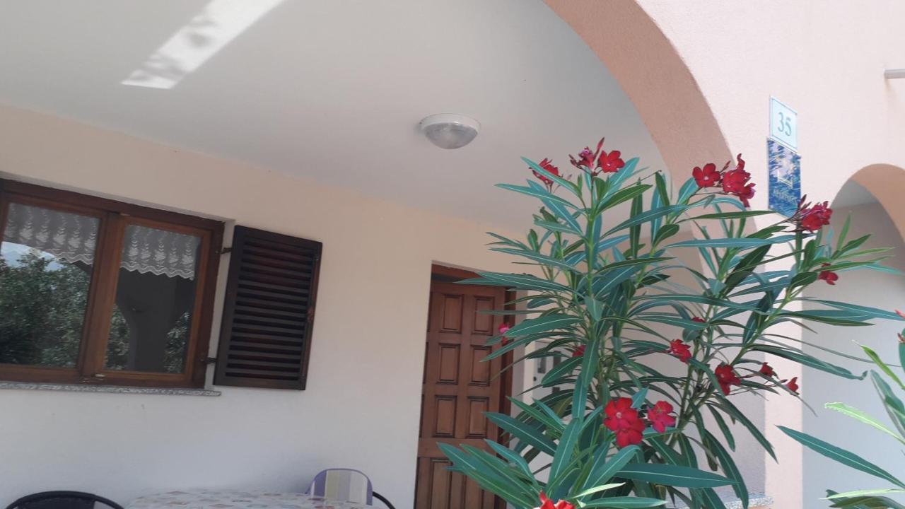 Apartmani Mia Ližnjan 외부 사진
