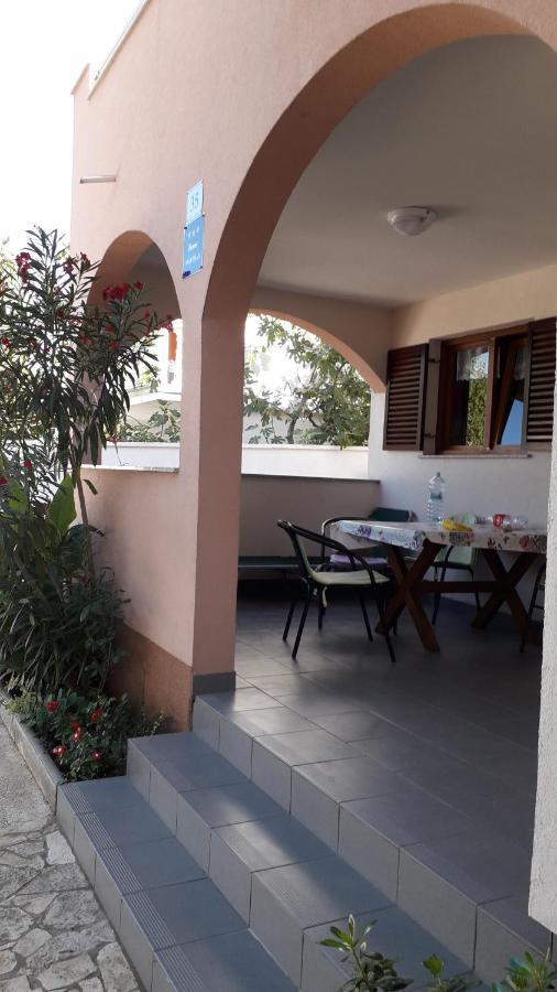 Apartmani Mia Ližnjan 외부 사진